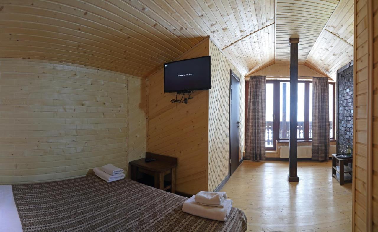 Гук Ресторанно-Готельний Комплекс Bukovel Exterior photo